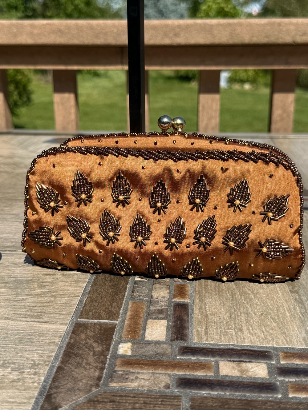 EUC Vintage Embellished Bronze Beaded Evening Clutch - Picture 2 of 10